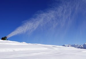 canon à neige artificielle